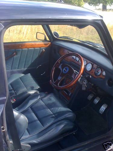 MINI INTERIOR.jpg