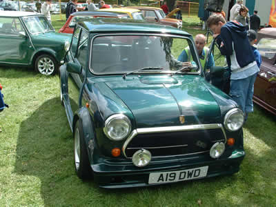 mini pik era lamm bess 001.jpg